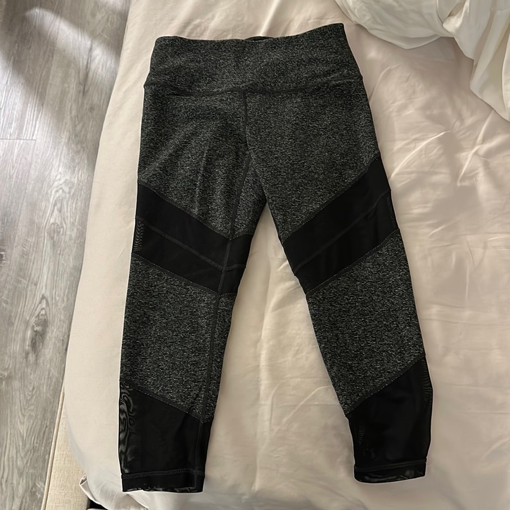 Charcoal Gray Mesh cropped legging